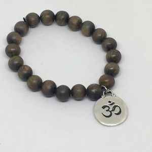 Green Sandalwood Beaded Bracelet w/ Om Charm